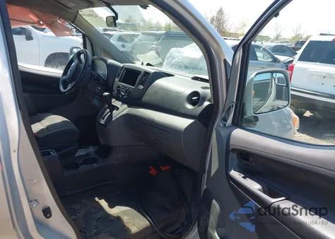 2015 Nissan Nv200 Sv из США, поврежденный, VIN 3N6CM0KN1FK716429